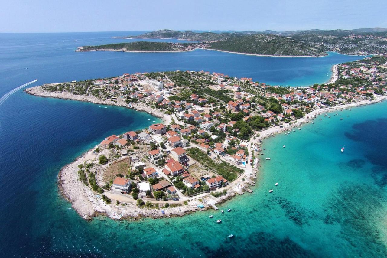Apartments By The Sea Sevid, Trogir - 11505 Экстерьер фото