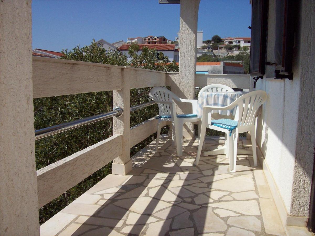 Apartments By The Sea Sevid, Trogir - 11505 Экстерьер фото